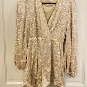 Velvet and sequin romper